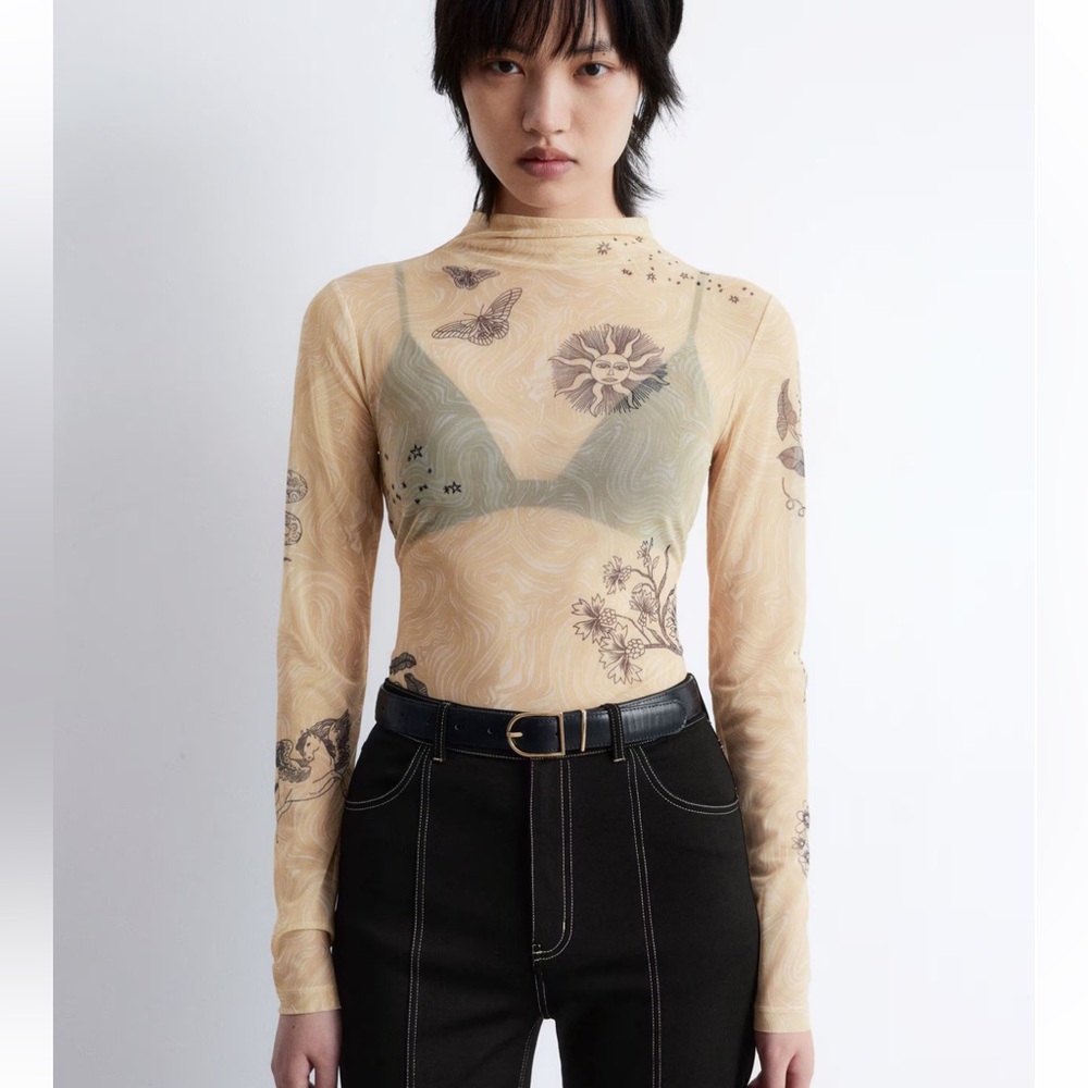 NWT &Other Stories  Beige Floral Long Sleeve Top